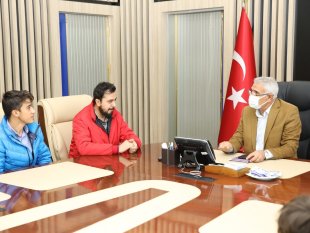 Başkan Güder, gençlere tecrübelerini aktardı