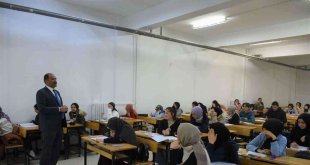 Erzincan'da liseli öğrenciler ara tatili fırsata çeviriyor
