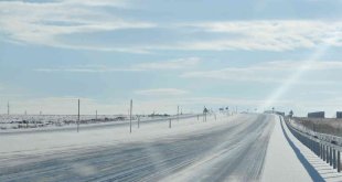 Kars'ta yüksek kesimler beyaza büründü