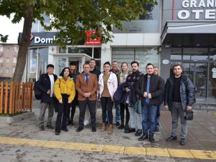 Malazgirt'i gezen yabancı gazeteciler kentin tanıtımına katkı sağlayacak
