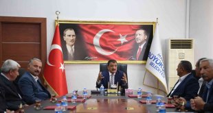 Gürkan, "İlçelerimizin tamamına adil ve adaletli bir şekilde hizmet götürüyoruz"