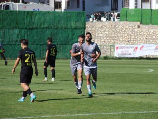 ES Elazığspor'da 2 futbolcu cezalı duruma düştü