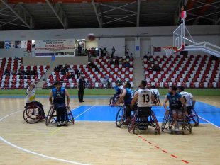 Tekerlekli Sandalye Basketbol 1. Ligi: Muş BESK: 56 - Kızıltepe Engelliler Birliği SK: 64