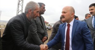 Ağrı Valisi Varol'dan trafik kazasında ölen kadının ailesine taziye ziyareti