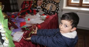 Öğrenciler ile velileri Erzurum'daki Atatürk Evi ve Müzesi'ni ziyaret etti