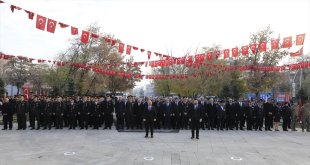 Ağrı'da 10 Kasım Atatürk'ü Anma Töreni