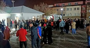 Van, Hakkari ve Muş'ta "Deprem Anı, Çök Kapan Tutun ve Tahliye" tatbikatı yapıldı