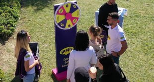 Gratis, "Kampüste" projesiyle 10 bini aşkın üniversite öğrencisiyle buluştu