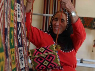 Tunceli'nin en önemli kültürel eseri 'cacim', 76 yaşındaki Zerican ninenin elinde hayat buluyor