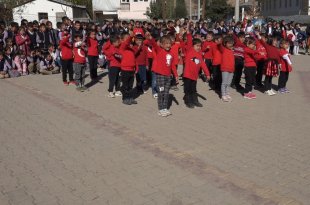 Erciş'te kütüphane ve anasınıfı açılışı