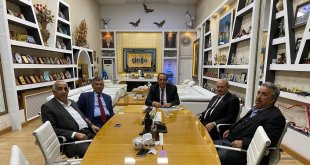KAF Başkanı Aslan Van TSO'un iki başkan adayı ile görüştü