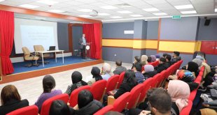 Ağrı Milli Eğitim Müdürü Kökrek, aday öğretmenlerle bir araya geldi