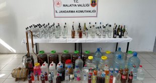 Malatya'da kaçak içki operasyonunda 10 zanlı yakalandı