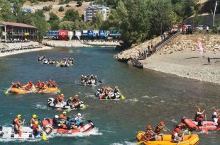 Tunceli 10 ayda 2 milyon turist ağırladı