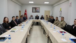 Bitlis'te 2050 rakımlı üs bölgesinde asayiş toplantısı yapıldı