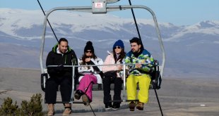 Cıbıltepe Kayak Merkezi'nde kayaksız yılbaşı