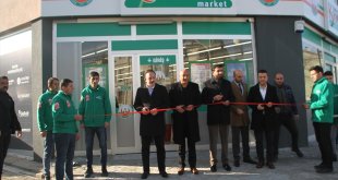 Malazgirt'te Tarım Kredi Kooperatif Marketi açıldı