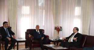 Diyanet İşleri Başkanlığı yöneticilerinden Rektör Çomaklı'ya proje teşekkürü