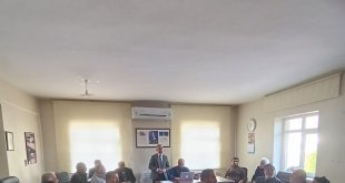 Elazığ'da çiftçilere yönelik bilgilendirme toplantıları sürüyor