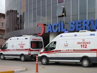 Erzincan'da trafik kazası: 8 yaralı