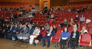 Erzurum'da 'İklim Değişikliği ve Kadın' konulu panel düzenlendi