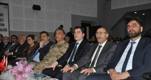 Kars'ta 15 Temmuz konferansı düzenlendi