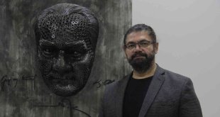 15 yılda katı atıklardan 300'ün üzerinde eser yaptı