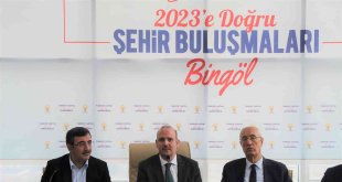AK Parti Genel Başkan Yardımcısı İleri: ''Türkiye'de, yurt içinde bulamadıkları vizyonu maalesef yabancı danışmanlar ile bulmaya çalışıyorlar''
