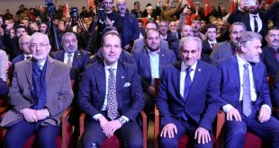 Yeniden Refah Partisi Genel Başkanı Erbakan, Elazığ'da konuştu: