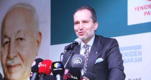 Yeniden Refah Partisi Genel Başkanı Erbakan: "Erbakan hocamızın Milli Görüş bereketini her an yaşıyoruz"