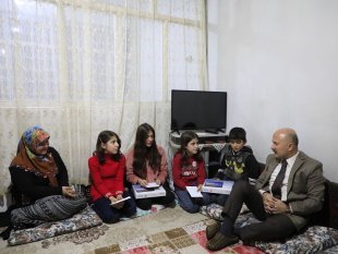 Ağrı Valisi Varol, Dengiz ailesinin evlerine konuk oldu