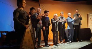 Van'da "Bir Şehir Beş Şair" dinletisi büyük beğeni topladı