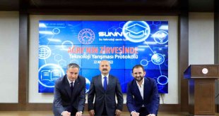 "Ağrı'nın Zirvesinde Teknoloji Yarışması" protokolü imzalandı