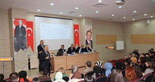 Tecrübeli bankacılar öğrenciler bankacılığı anlattılar