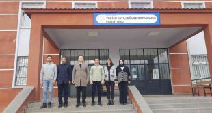 Yedisu Kaymakamı Başar YİBO'da öğrencilerle bir araya geldi