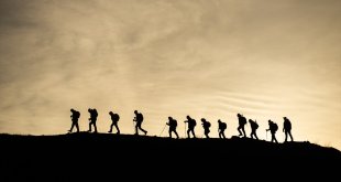 Tuncelililer memleketlerinin eşsiz güzelliklerini doğa turlarıyla keşfediyor