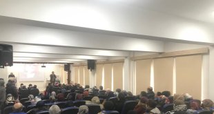 'Aile Okulu Projesi' ile velilere yönelik eğitimler düzenlendi