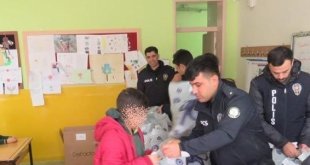 Malatya polisinde öğrencilere anlamlı yardım