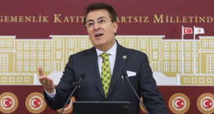 Aydemir: Mehmet Akif Ersoy bir tefekkür abidesidir'
