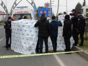 Sağlık çalışanı feci kazada hayatını kaybetti