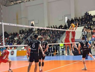 Efeler Ligi: TÜRŞAD: 3 - Hekimoğlu Bursa: 0