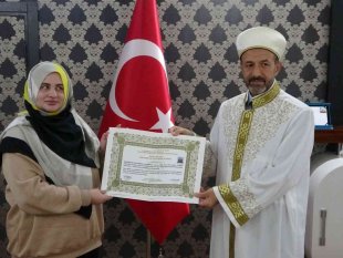 Ukraynalı kadın Müslüman oldu