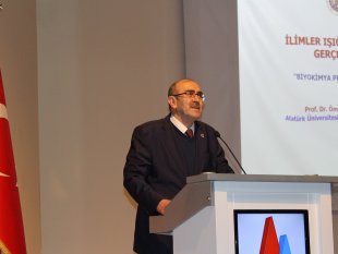 Prof. Dr. Küfrevioğlu: "Biz bir taraftan maddi bilimlerde çok ileri giderken, bir taraftan da maneviyatımızı güçlendirerek iki kanatlı bir kuş olmalıyız"