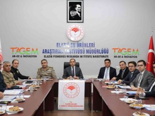 Elazığ'da göçer hayvancılığın sorunları ve çözüm önerileri tartışıldı