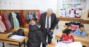 Battalgazi'de çocuklara kışlık giyecek yardımı