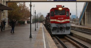 "Turistik Doğu Ekspresi" treni Erzincan'da