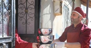 Başkale aşevinden, her gün 214 kişiye sıcak yemek