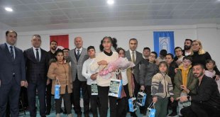 Tuşba Belediyesi'nden, '3 Aralık Dünya Engelliler Günü' etkinliği