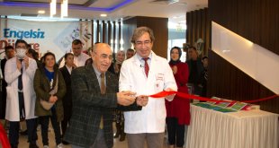 Medical Point'te "Engelsiz Düşlere Yolculuk" sergisi