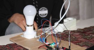 Lise öğrencisi, sese duyarlı lamba geliştirdi